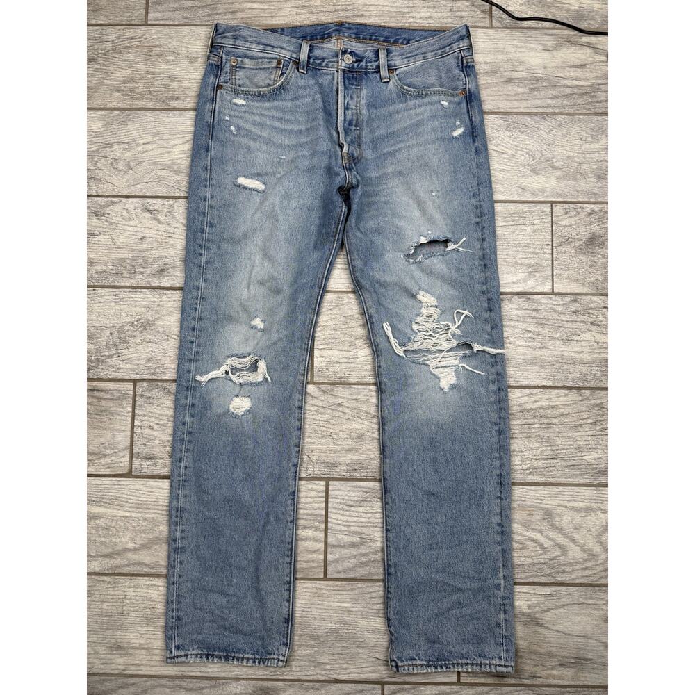 Levis 501 150th Anniversary Jeans Light Wash Ripped Distressed 33x32 Button Fly